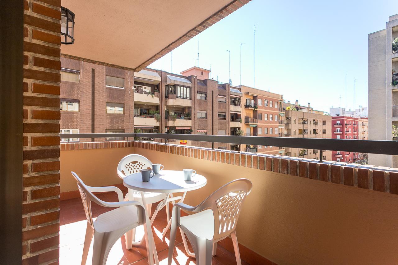 Apartup Mestalla Home Валенсія Екстер'єр фото